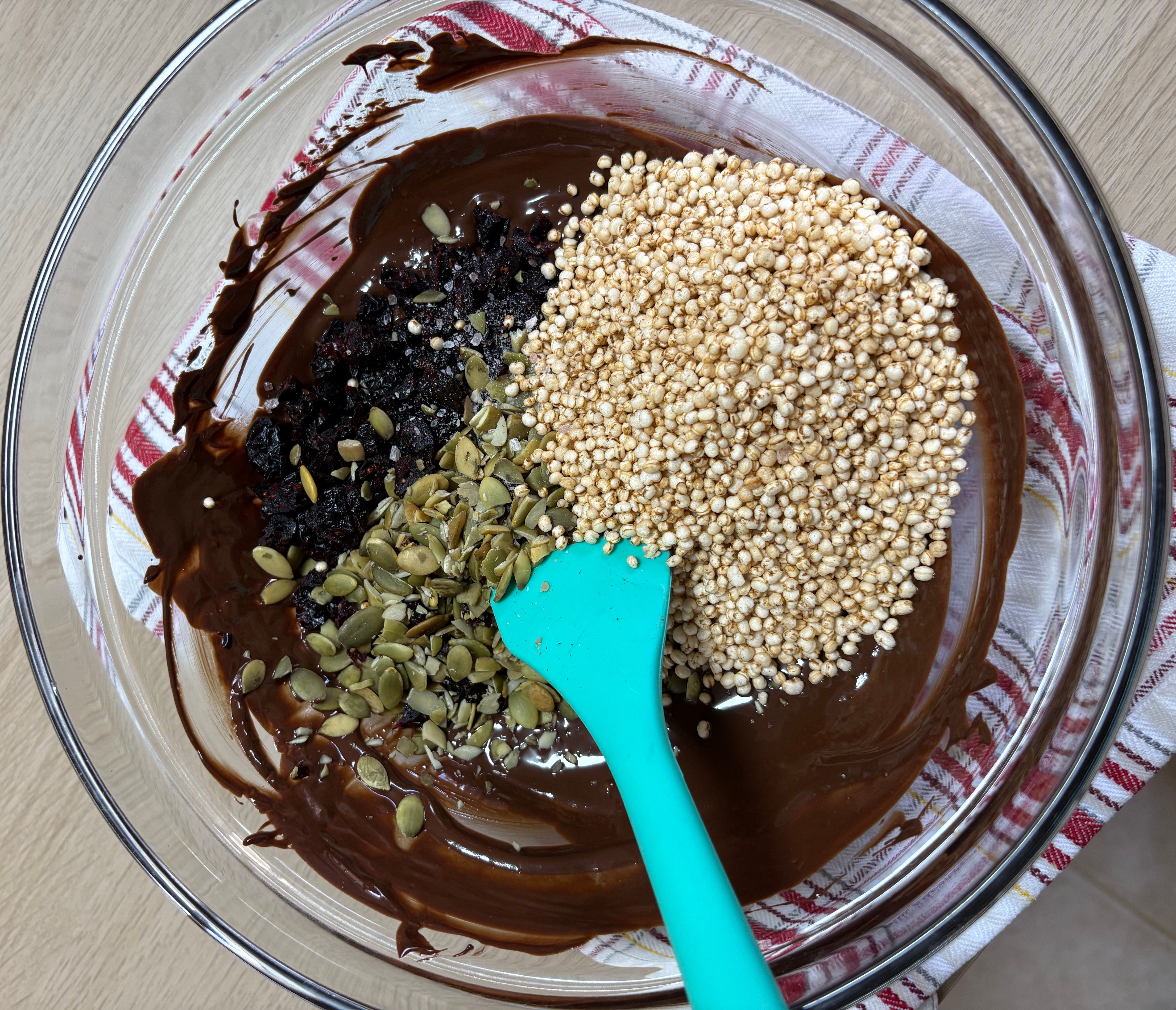 pop-quinoa-bars-3.jpeg