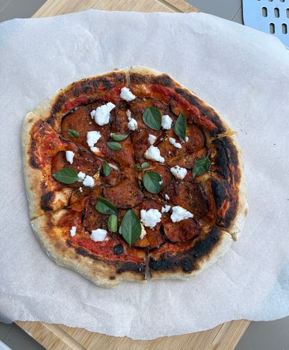 aubergine-harissa-pizza