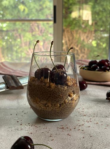 cherry-chia-pudding
