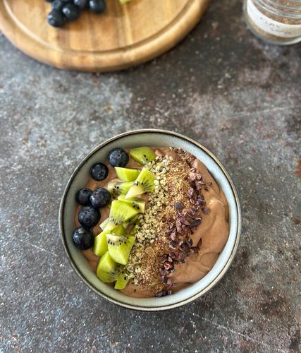 chocolate-smoothie-bowl