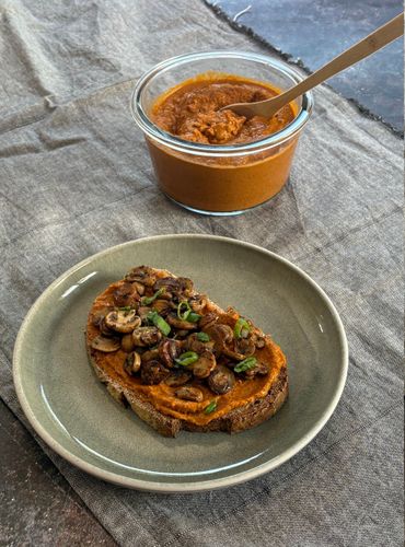 how-to-use-roasted-balsamic-tomato-sauce-in-3-easy-meals