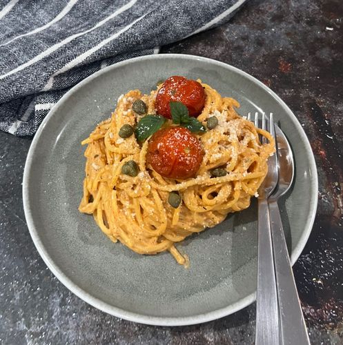 high-protein-tomato-pasta