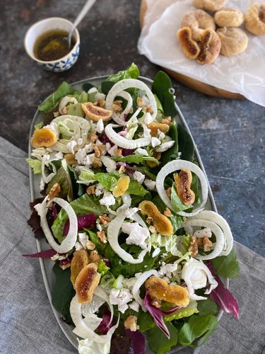 spinach-and-dried-fig-salad