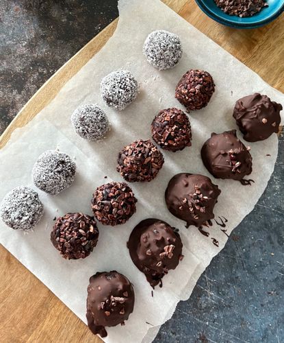 zero-waste-cake-pops