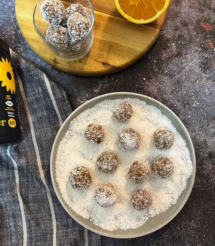 carrot-cake-energy-balls