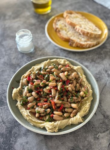 pomegranate-molasses-bean-salad