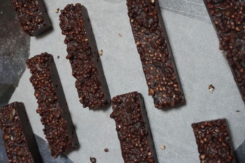 pop-quinoa-chocolate-bars